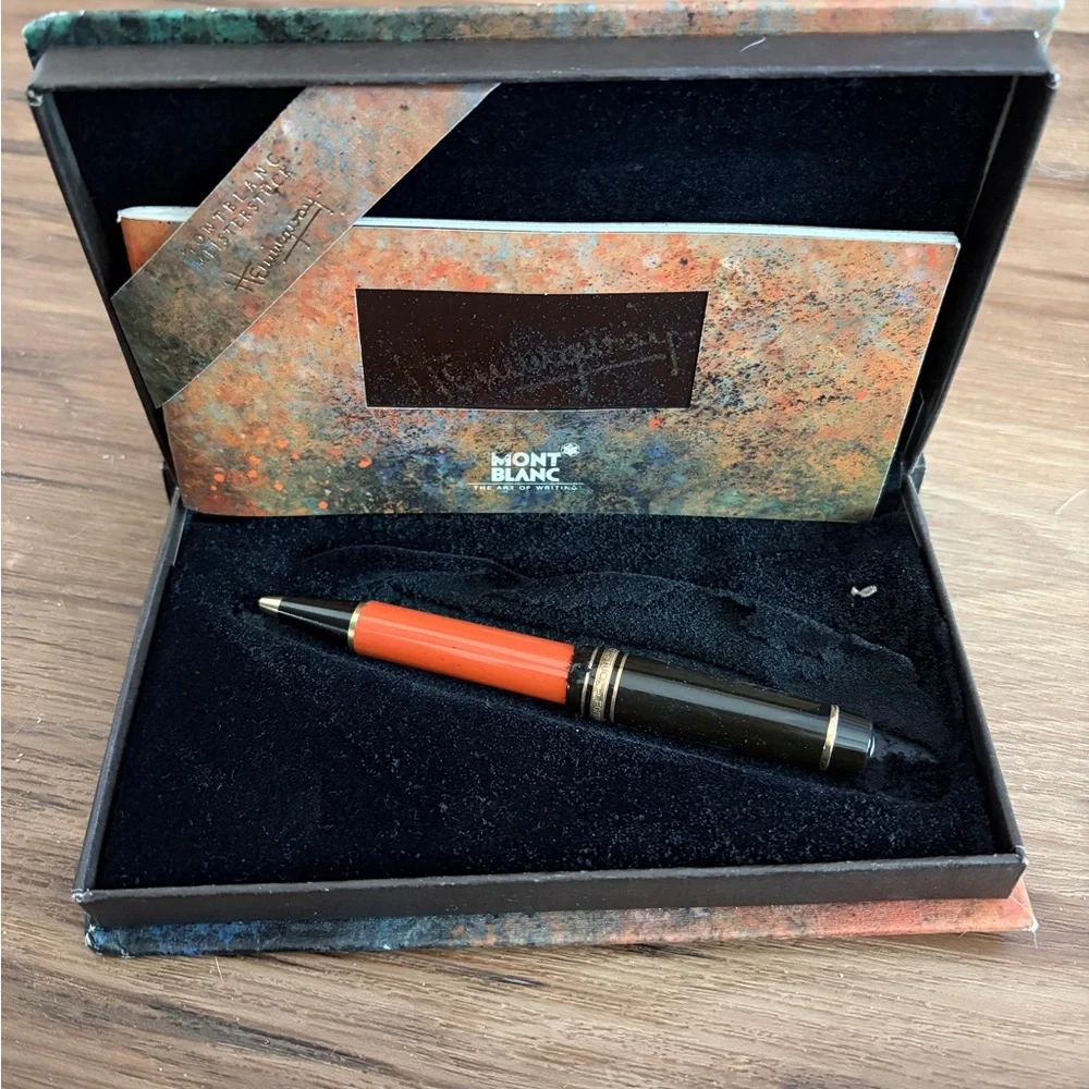 Montblanc Meisterstück Hemingway Limited Edition Pen - Orange and Black